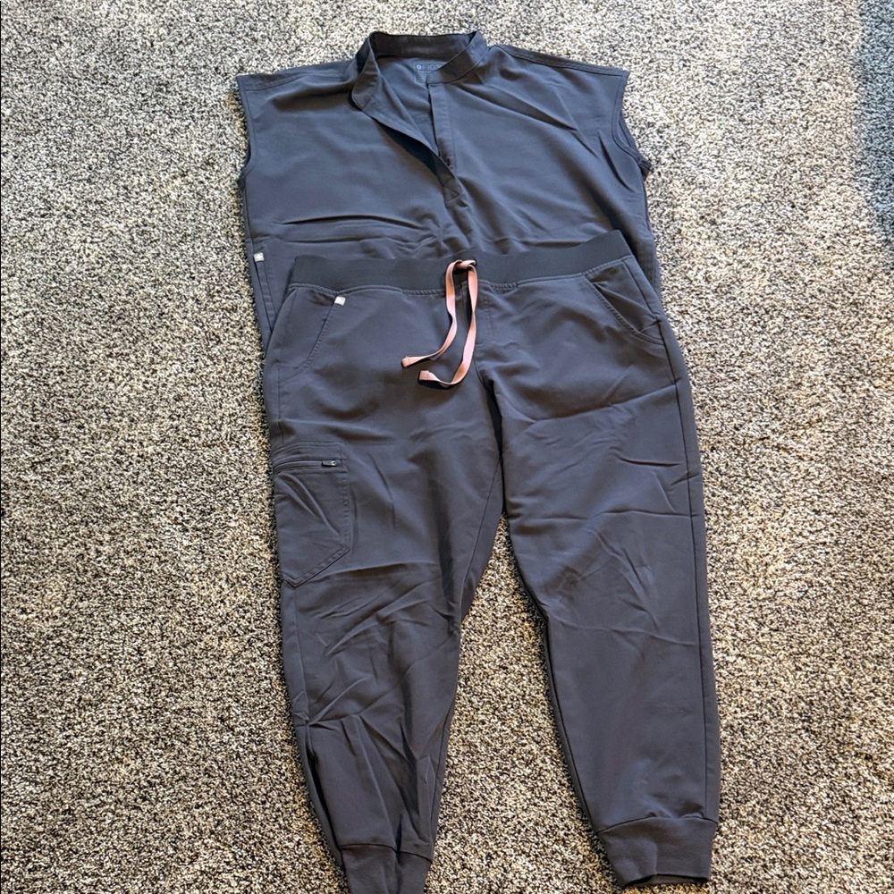 Figs Women's Gray Joggers